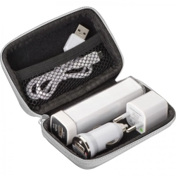 Cestovná sada powerbanky 2200 mAh a zástrčiek